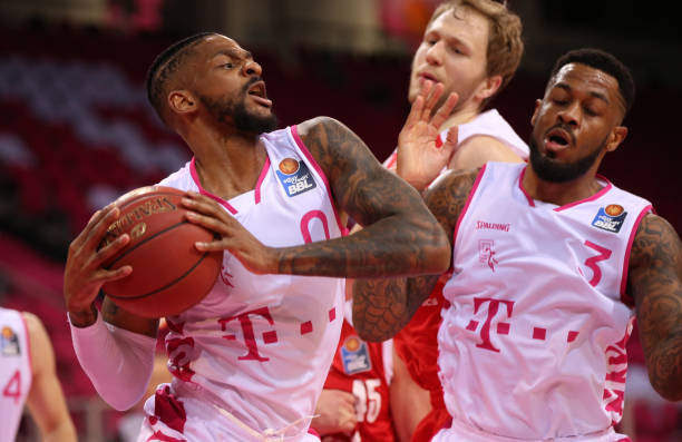 鱼儿说三 鱼儿说三