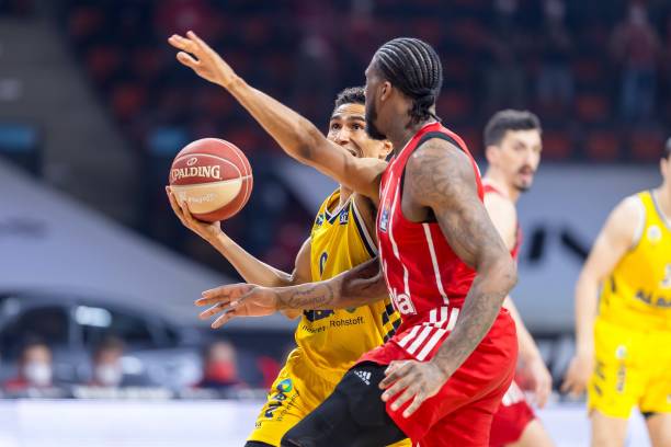 在皇马打进 在皇马打进