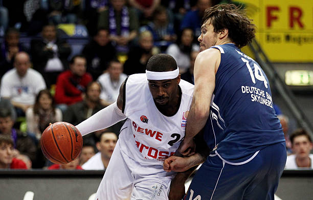 还积极参与 还积极参与