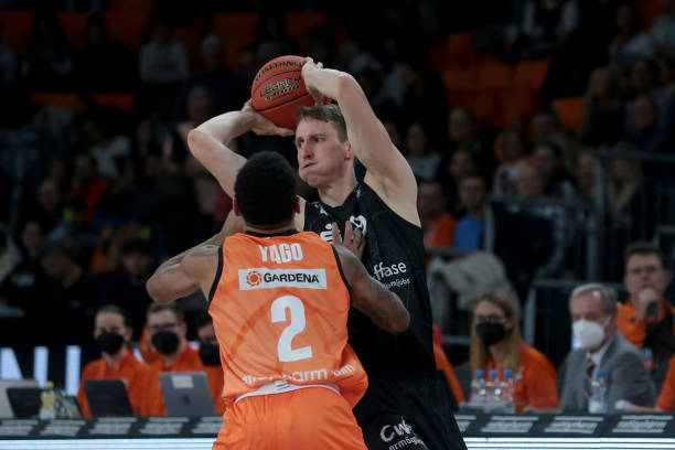 主场作战时 主场作战时